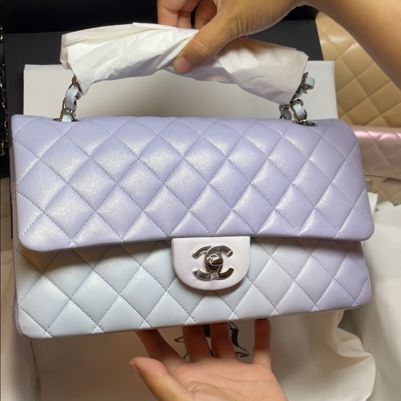 Chanel Limited Edition iridescent Tri-color Medium Classic Bag - Picture 3 of 13